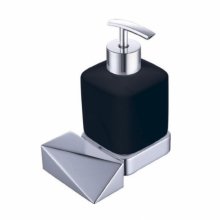 Дозатор для жидкого мыла Boheme Venturo New 10317-CR-B черный-хром